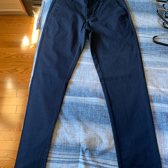 T.R PREMIUM NAVY DRESS PANTS SIZE 30 - Picture 1 of 3